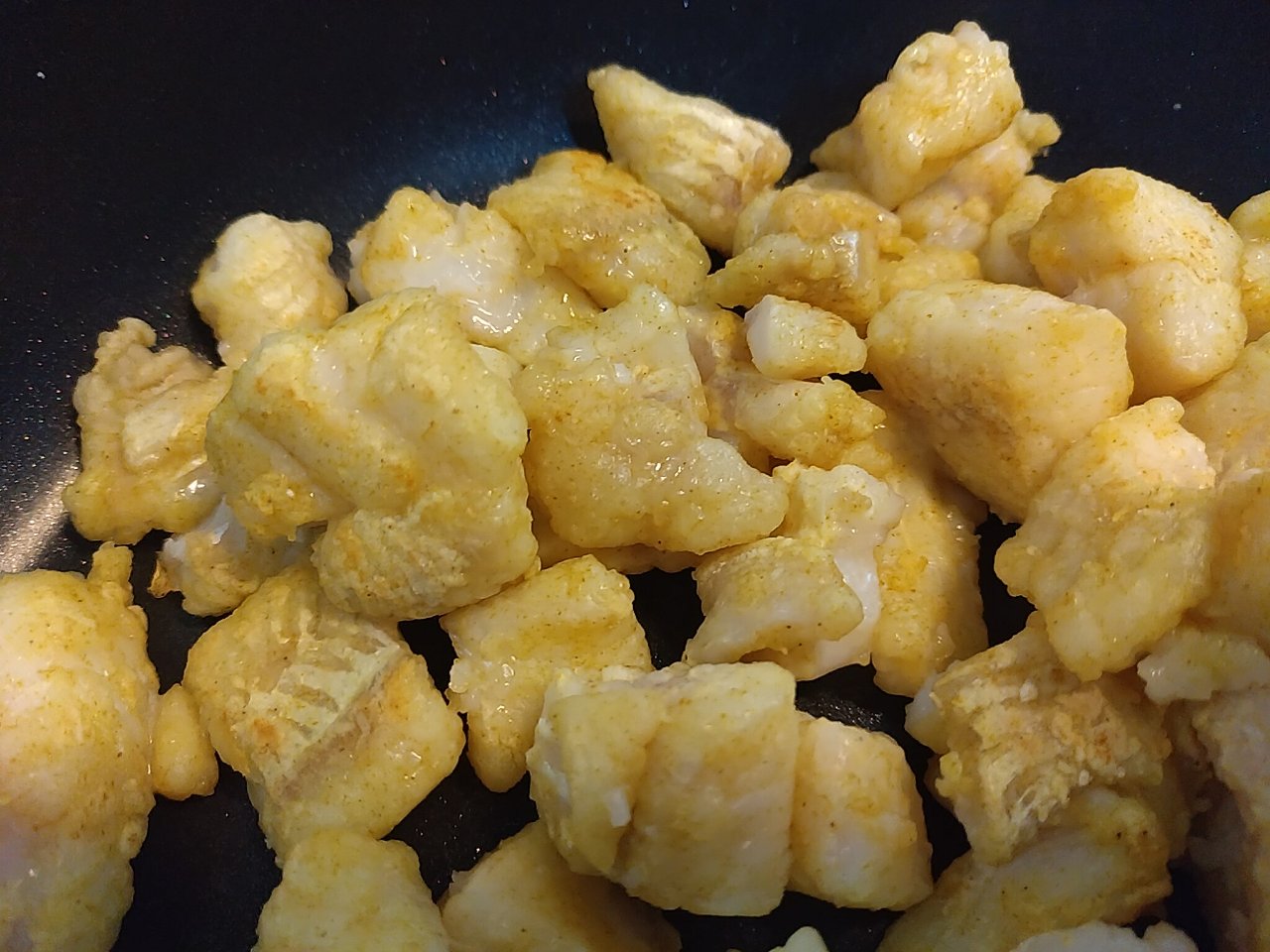 白身魚のカレームニエル ぬくもりのおうち保育給食レシピ集 白身魚のカレームニエル ぬくもりのおうち保育給食レシピ集