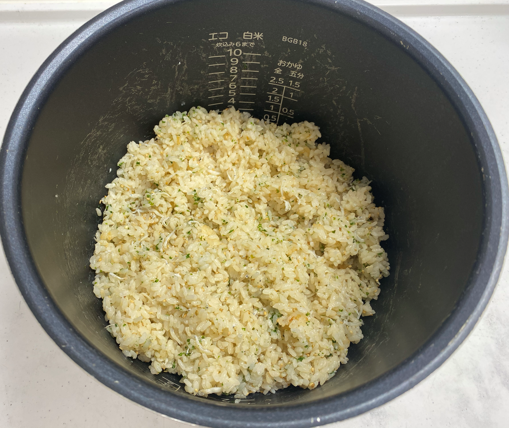しらすおにぎり ぬくもりのおうち保育給食レシピ集 しらすおにぎり ぬくもりのおうち保育給食レシピ集