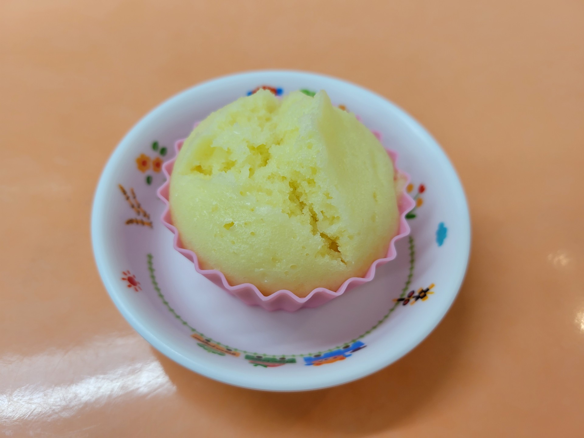 チーズ蒸しパン | ぬくもりのおうち保育給食レシピ集